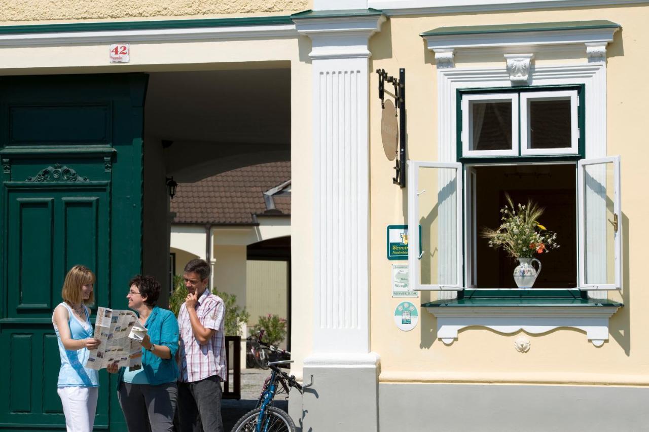Winzerhof & Gastehaus Greil Pensionat Frauendorf an der Schmida Eksteriør billede